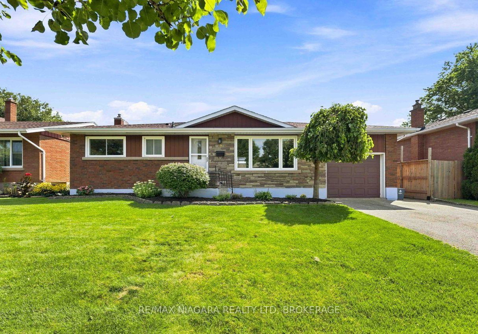 19-hughes-avenue-welland-ontario-x13719832