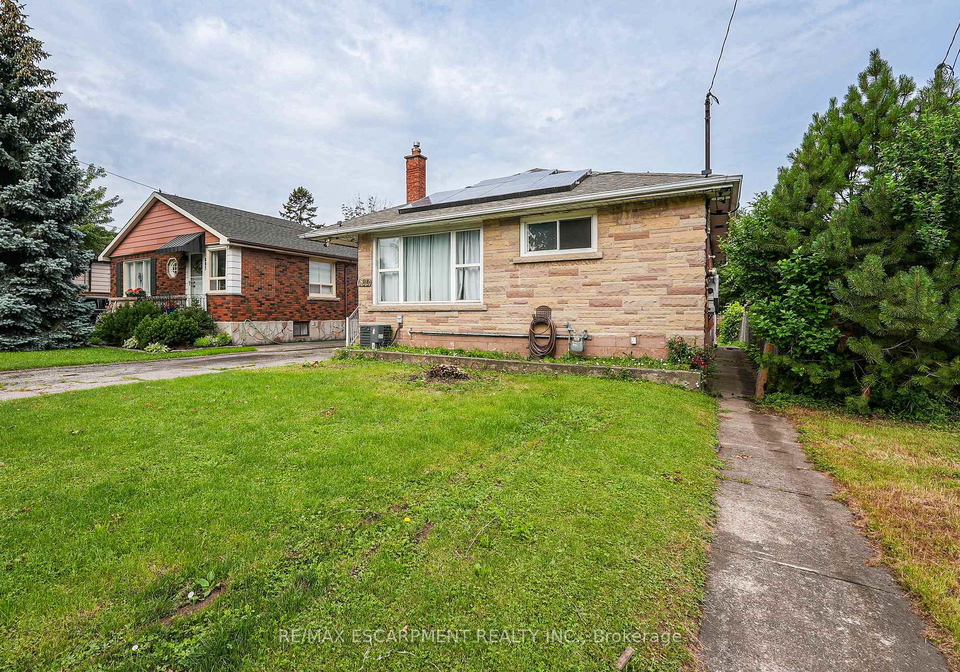 689-burgess-avenue-hamilton-ontario-x13719984