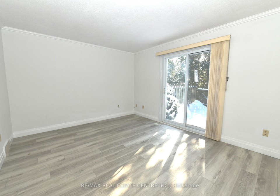 1247-huron-street-london-east-ontario-x13720000