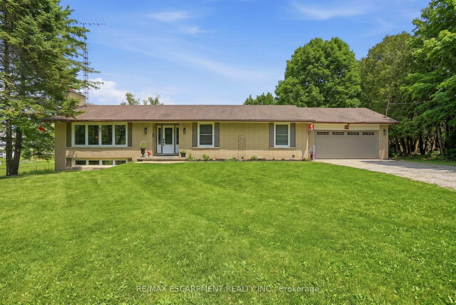 318-freelton-road-hamilton-ontario-x13720250