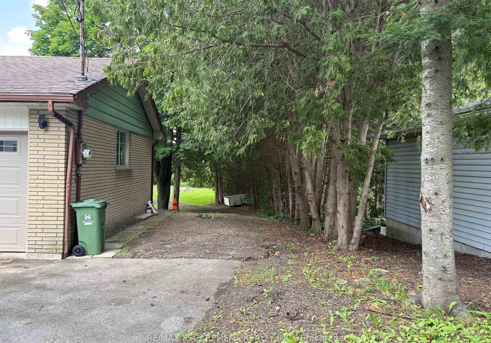 318-freelton-road-hamilton-ontario-x13720250