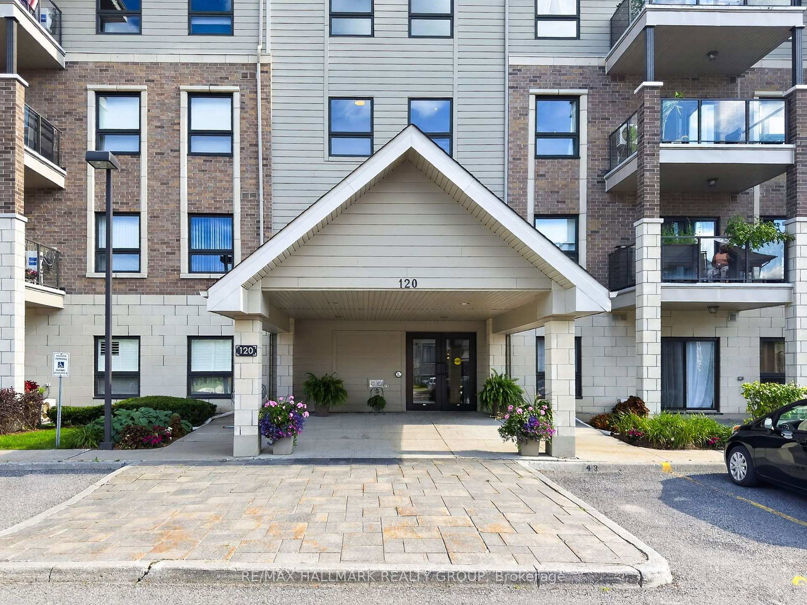 120-prestige-circle-ottawa-ontario-x13720364