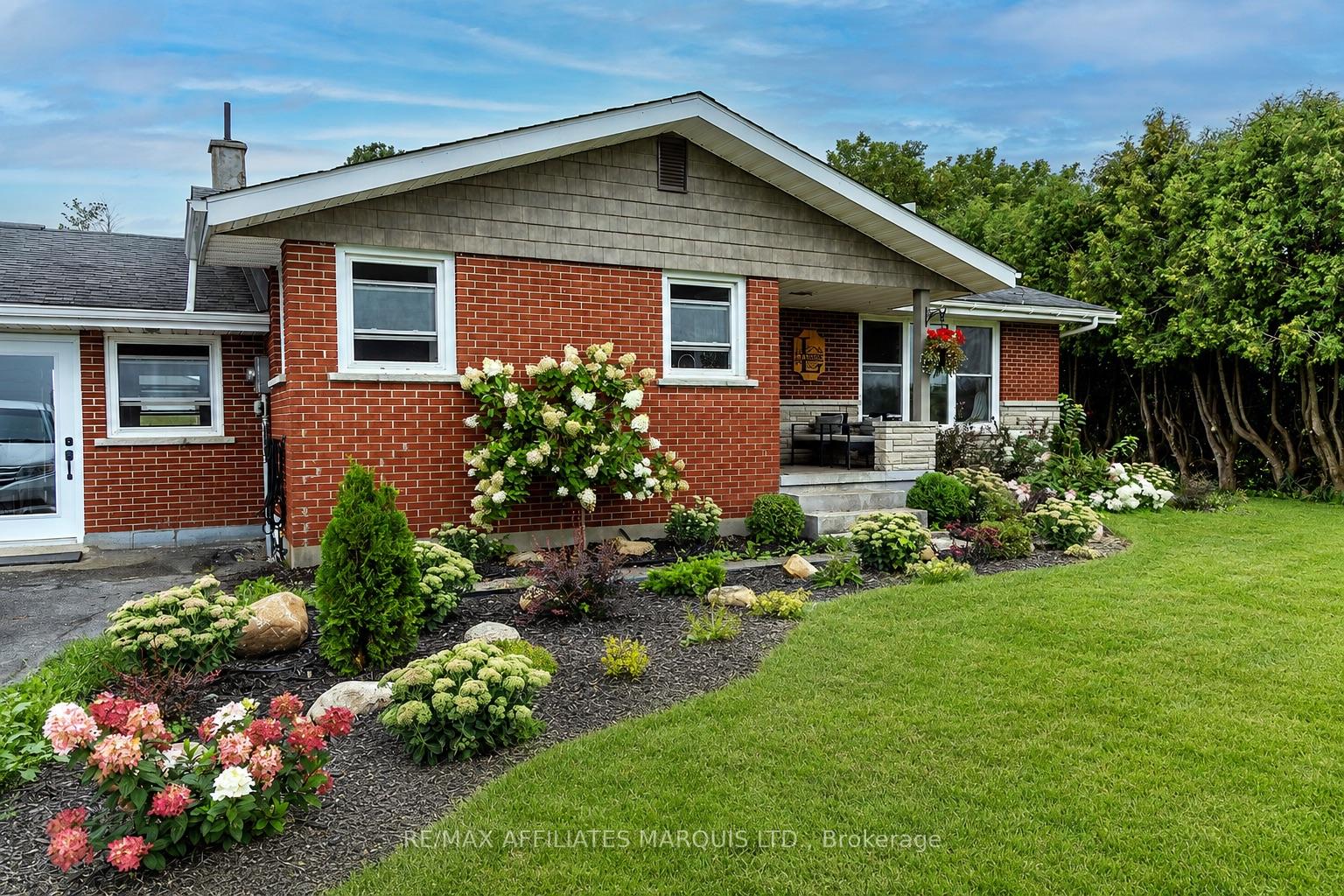 12662-county-road-18-south-dundas-ontario-x13720366