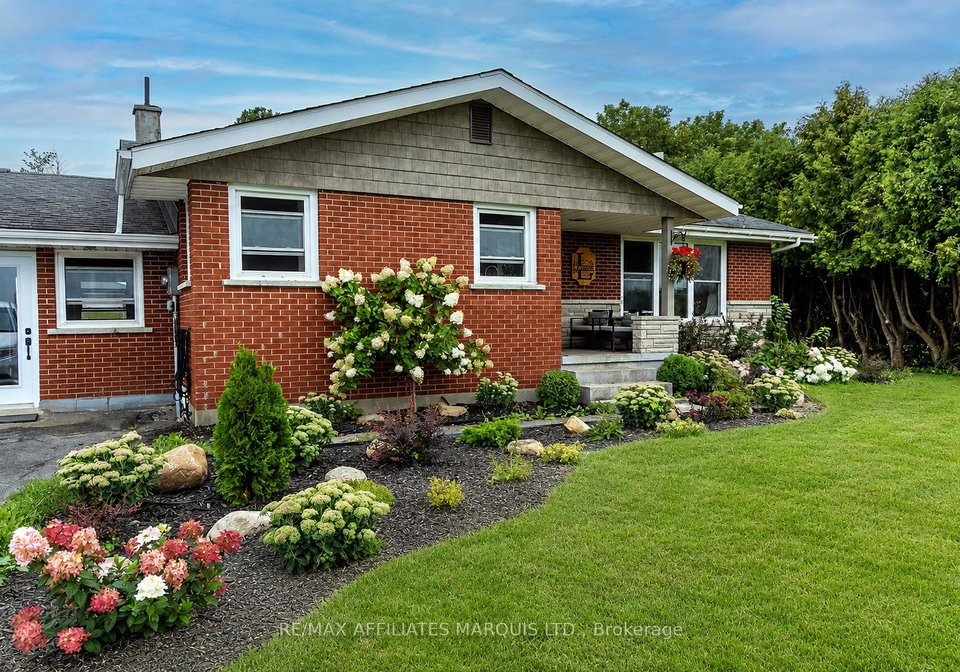 12662-county-road-18-south-dundas-ontario-x13720366