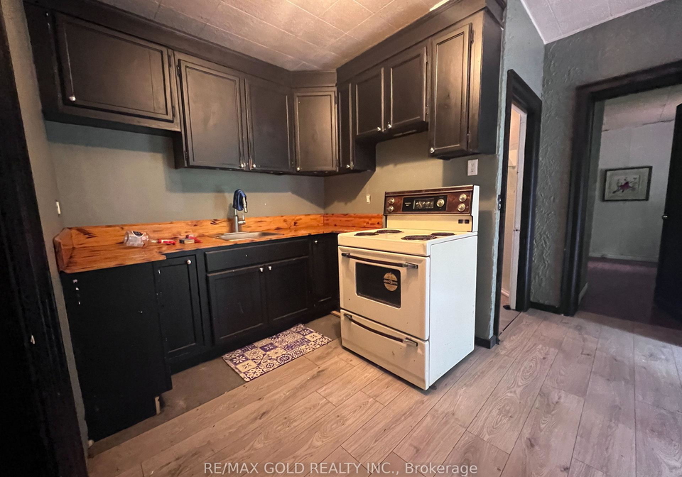 29freelton-road-hamilton-ontario-x13720452