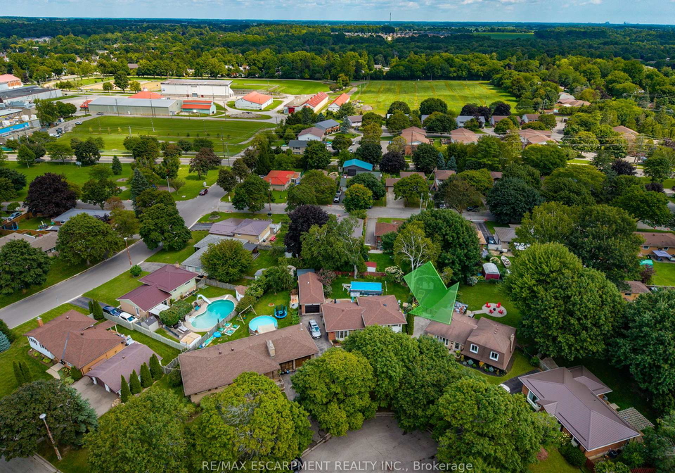 9-normandy-circle-norfolk-ontario-x13720540