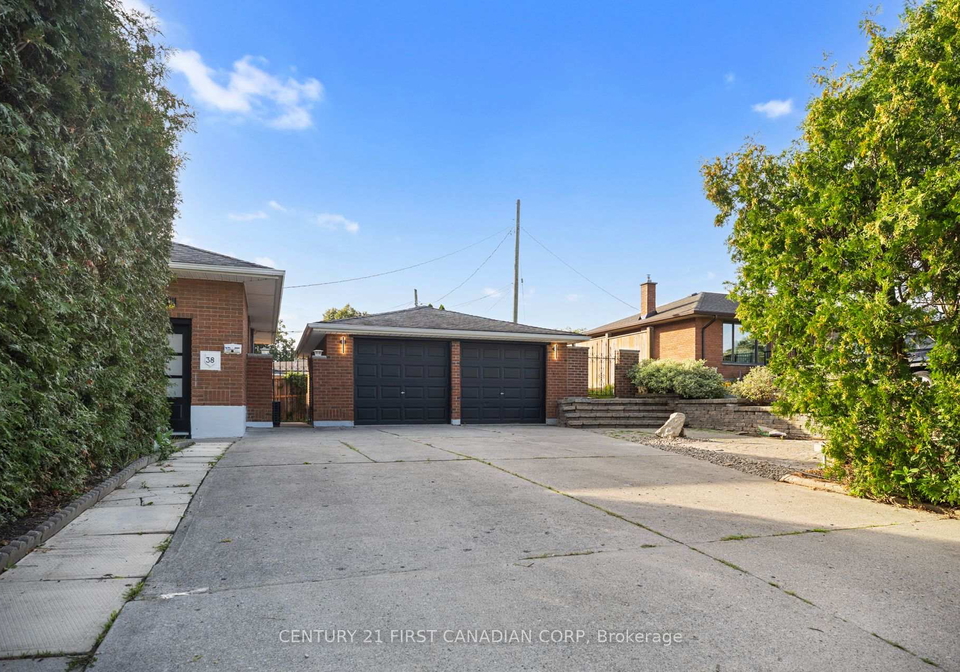38-silverdale-crescent-london-south-ontario-x13720550