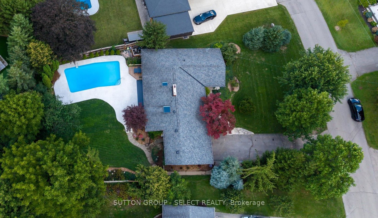 10-northcrest-drive-london-north-ontario-x13720608