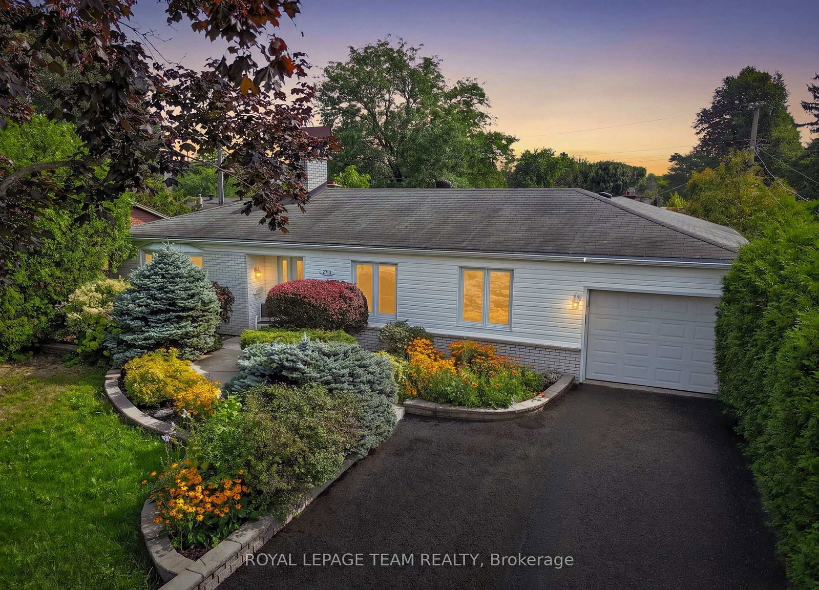 2713-dupont-street-ottawa-ontario-x13720630