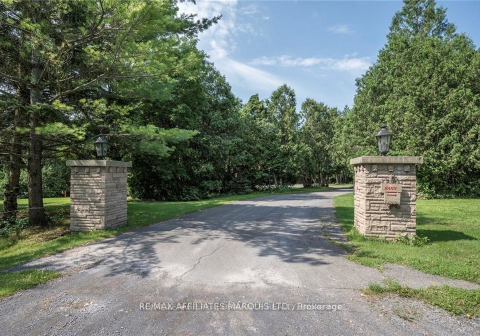4466-county-34-road-south-glengarry-ontario-x13720720