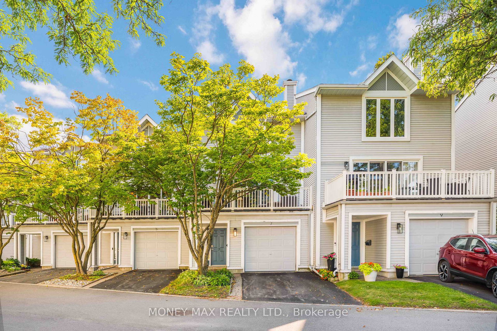 7-forsyth-lane-ottawa-ontario-x13720802