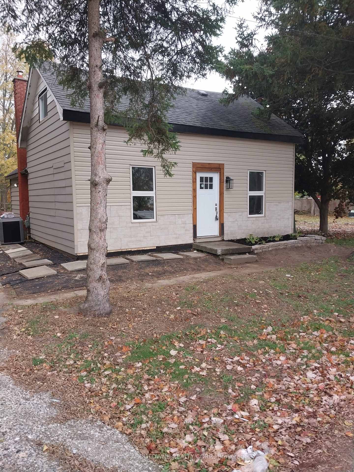 1071-southcote-road-hamilton-ontario-x13721126