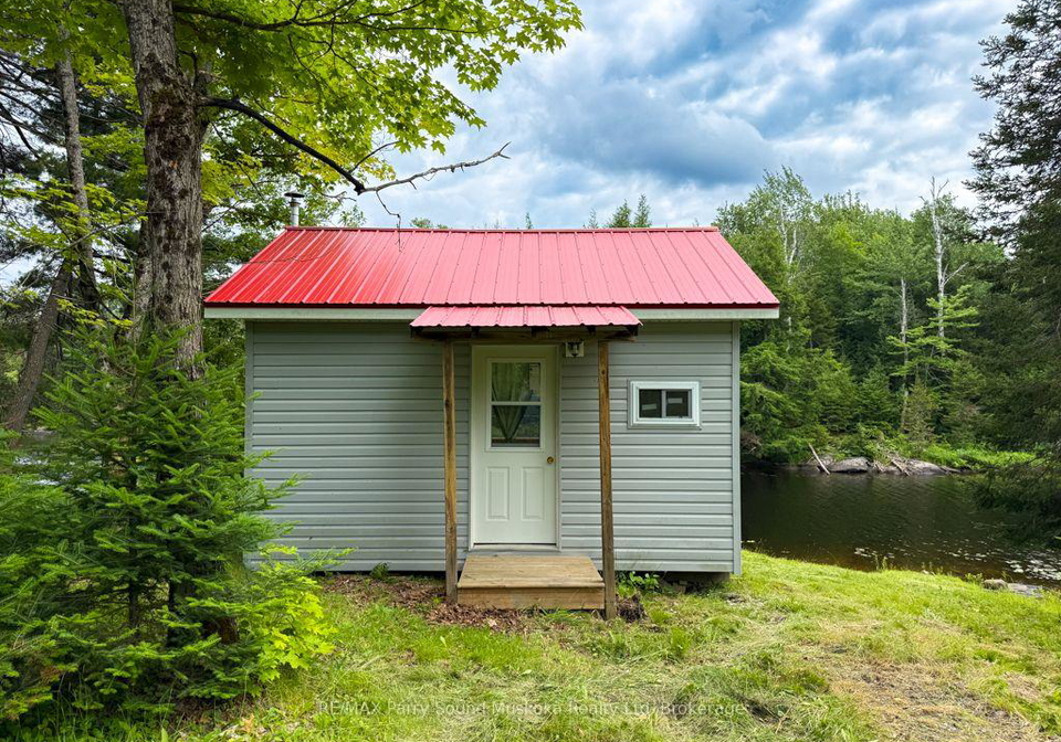 14-moose-lane-whitestone-ontario-x13721350