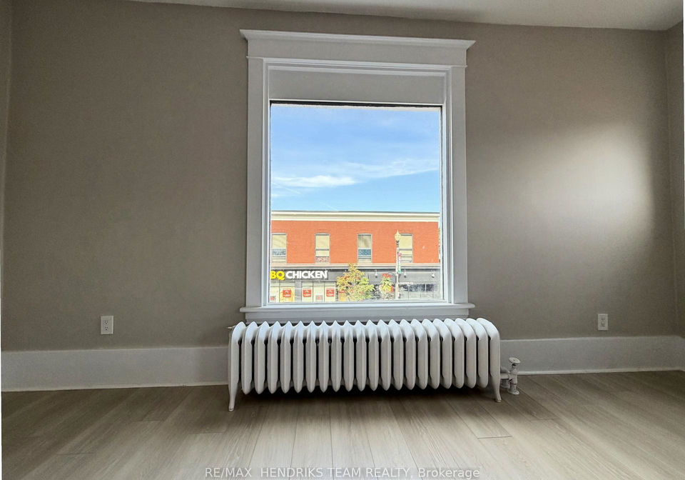 3-main-street-e-grimsby-ontario-x13721398
