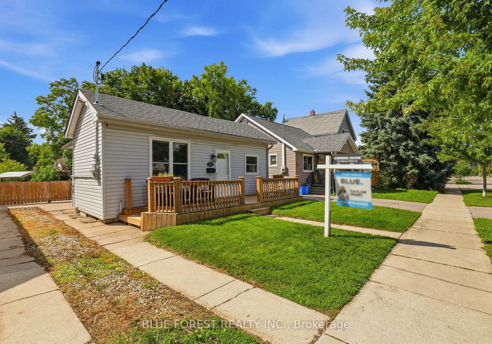 35-mackay-avenue-london-south-ontario-x13721452