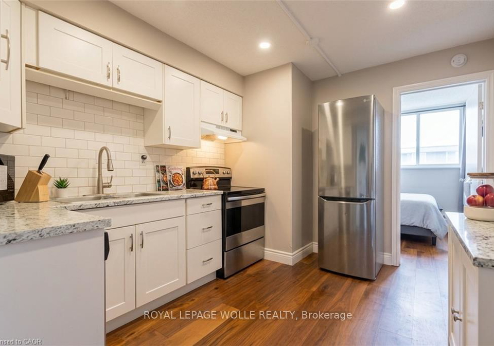 24-midland-drive-kitchener-ontario-x13721628