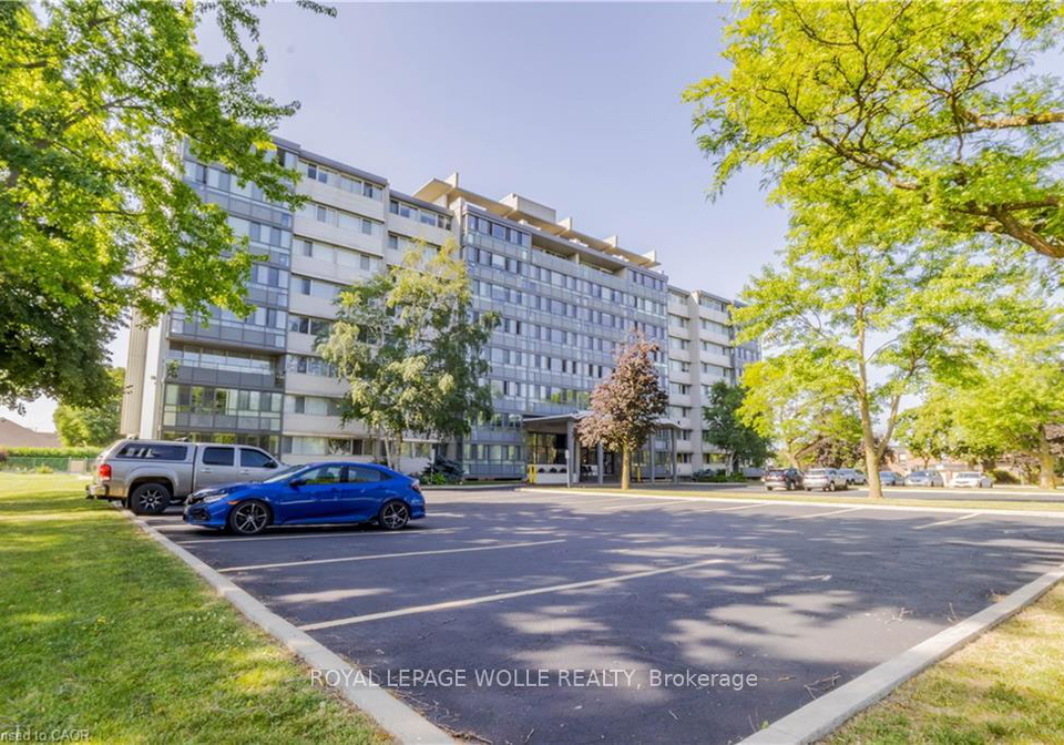 24-midland-drive-kitchener-ontario-x13721628