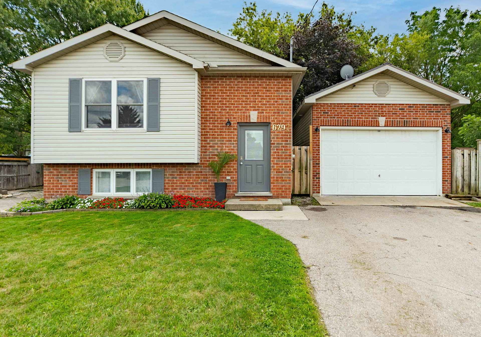 6297-william-street-lucan-biddulph-ontario-x13721774