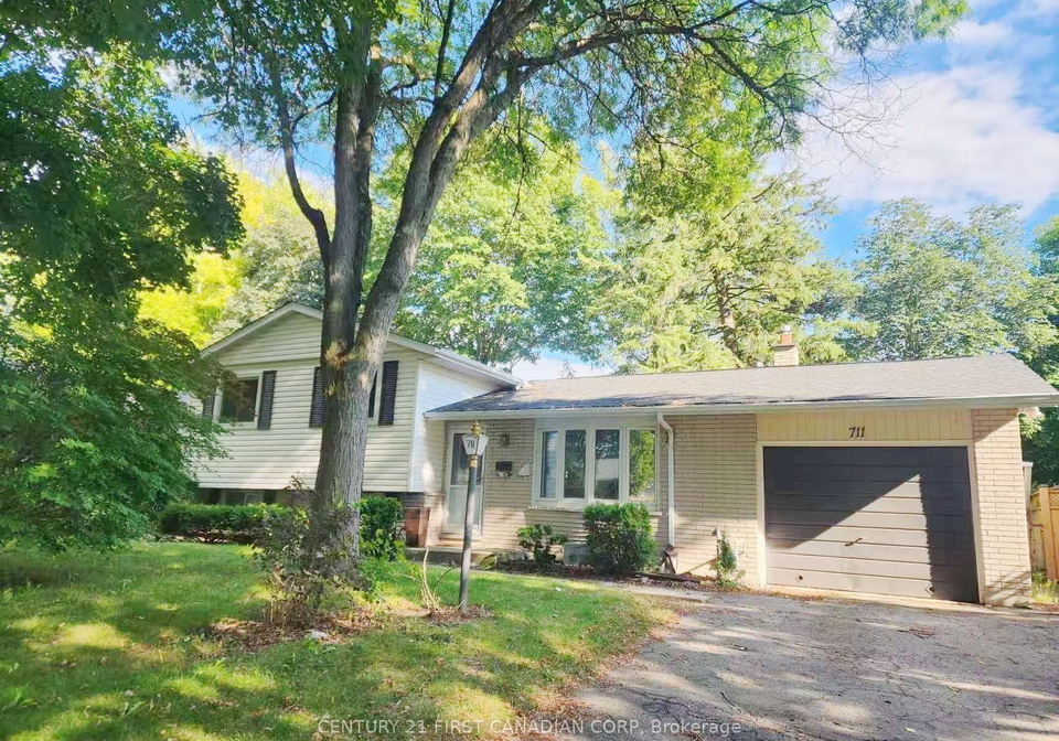 711-algoma-avenue-london-north-ontario-x13721866