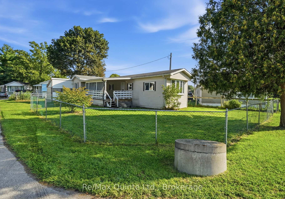 63-whites-road-quinte-west-ontario-x13721910