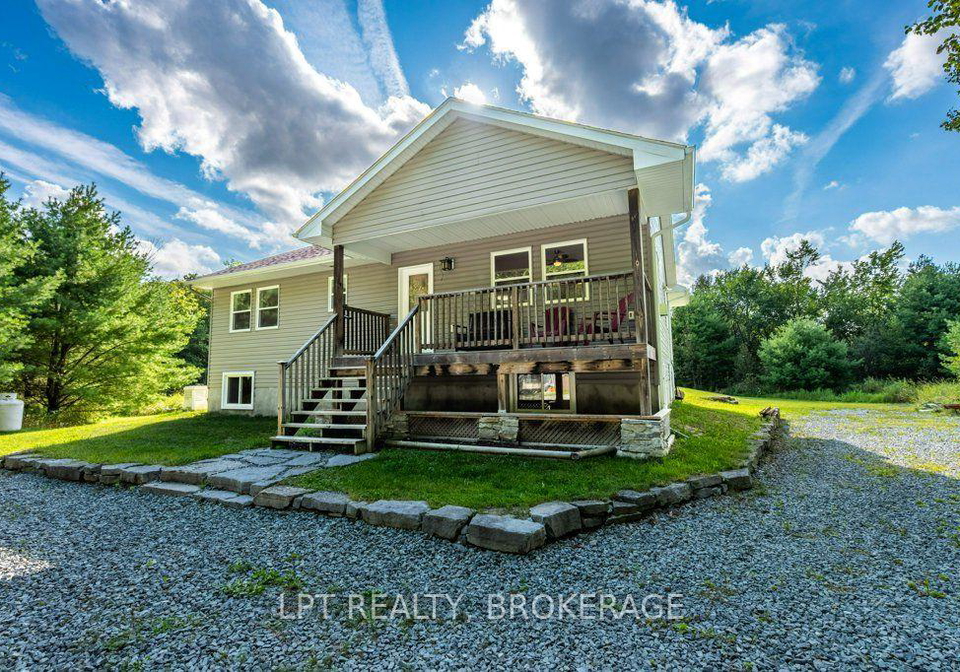 131-leisure-point-road-rideau-lakes-ontario-x13721920