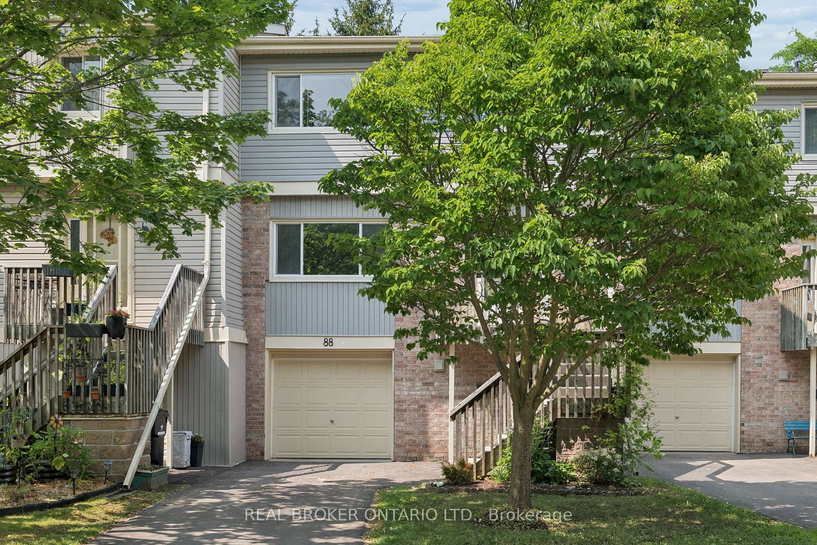 30-green-valley-drive-kitchener-ontario-x13721942
