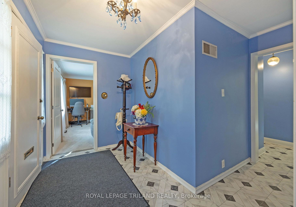 10-regent-street-st-thomas-ontario-x13721990