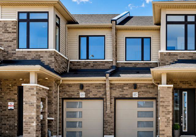 889-douro-street-stratford-ontario-x13722094