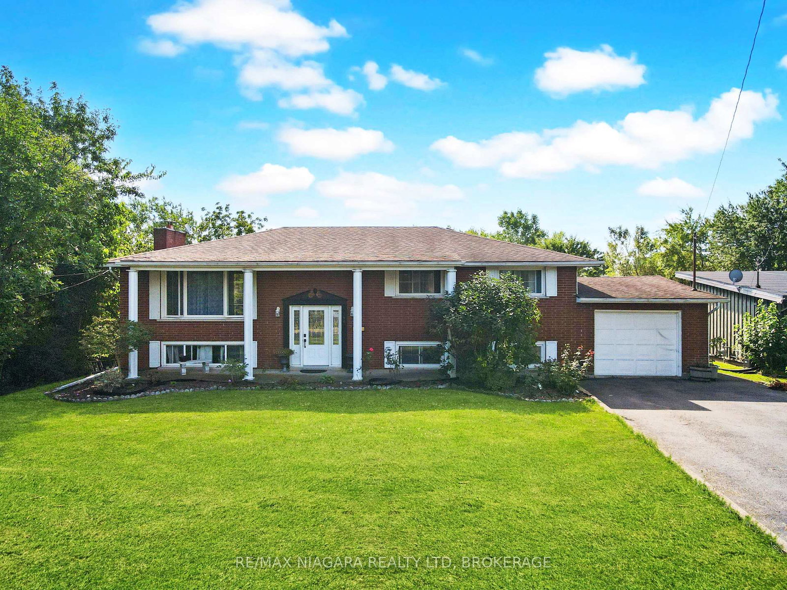 318-albany-street-fort-erie-ontario-x13722122