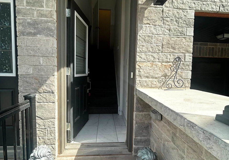 575-woodward-avenue-hamilton-ontario-x13722146