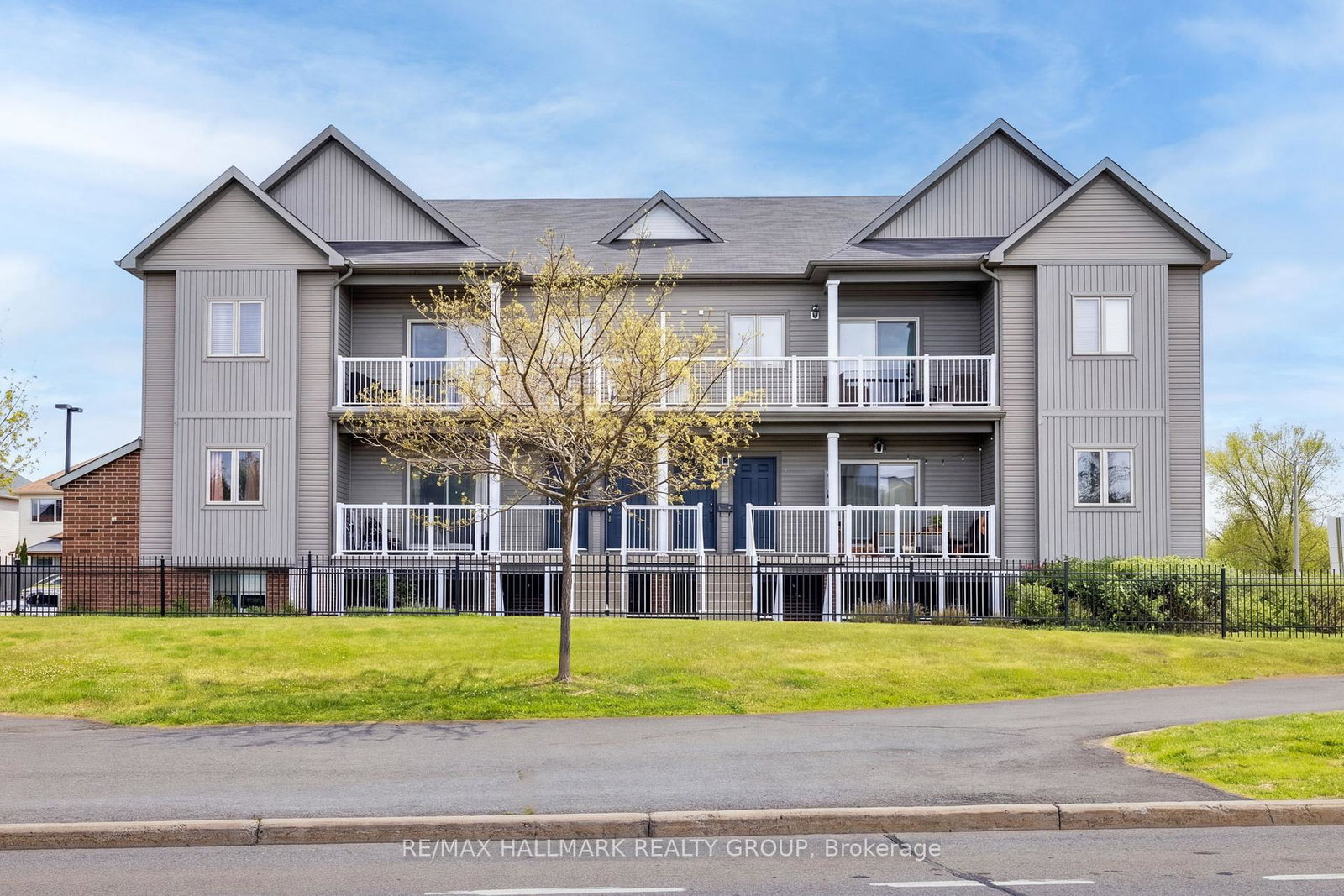42-sternes-private-ottawa-ontario-x13722166