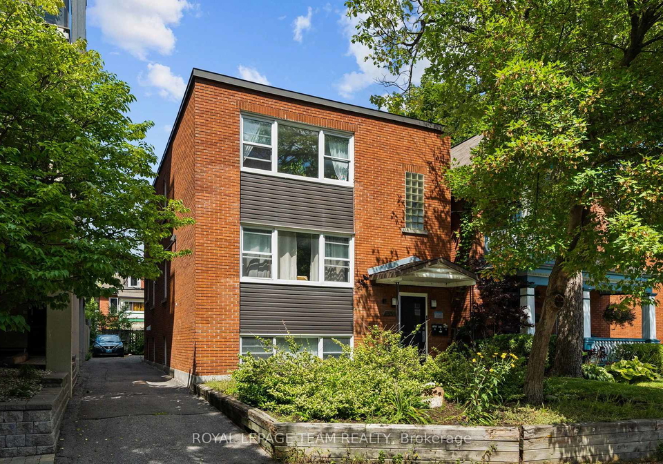 331-flora-street-ottawa-ontario-x13722170