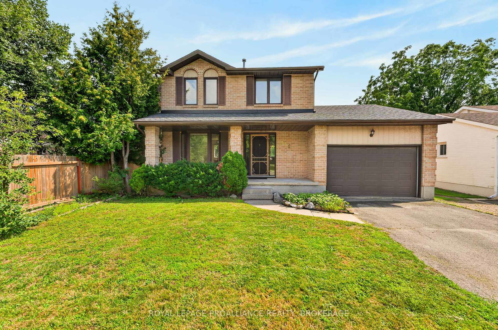 812-lancaster-drive-kingston-ontario-x13722220