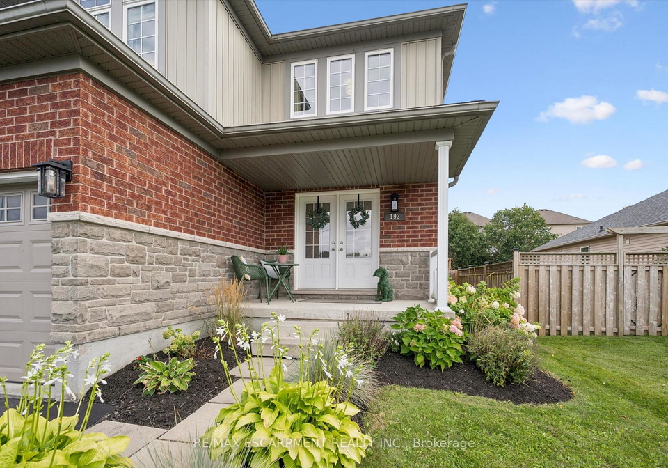 193-hilltop-drive-north-dumfries-ontario-x13722298