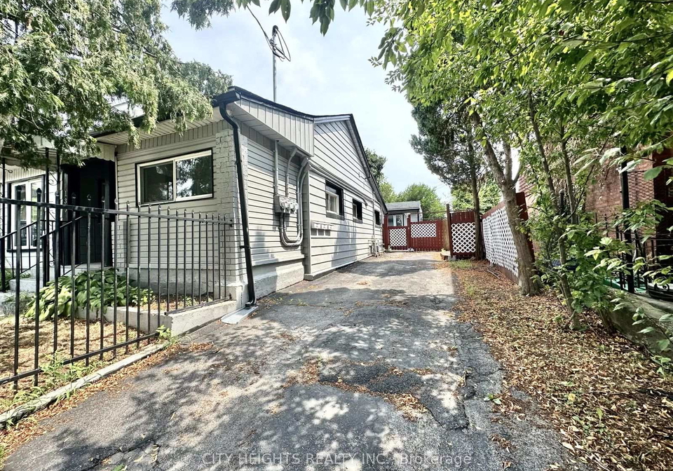 135-charlotte-street-brantford-ontario-x13722566