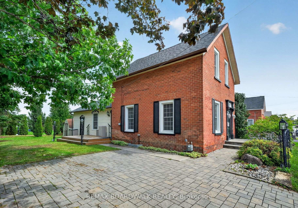 17-francis-street-carleton-place-ontario-x13722586