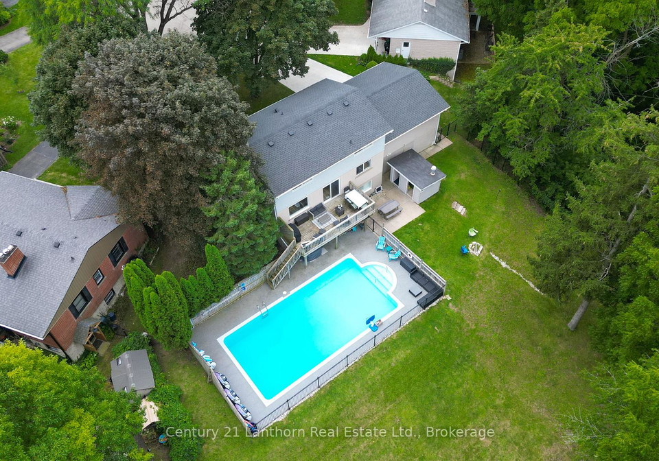 23-west-cove-cambridge-ontario-x13722604
