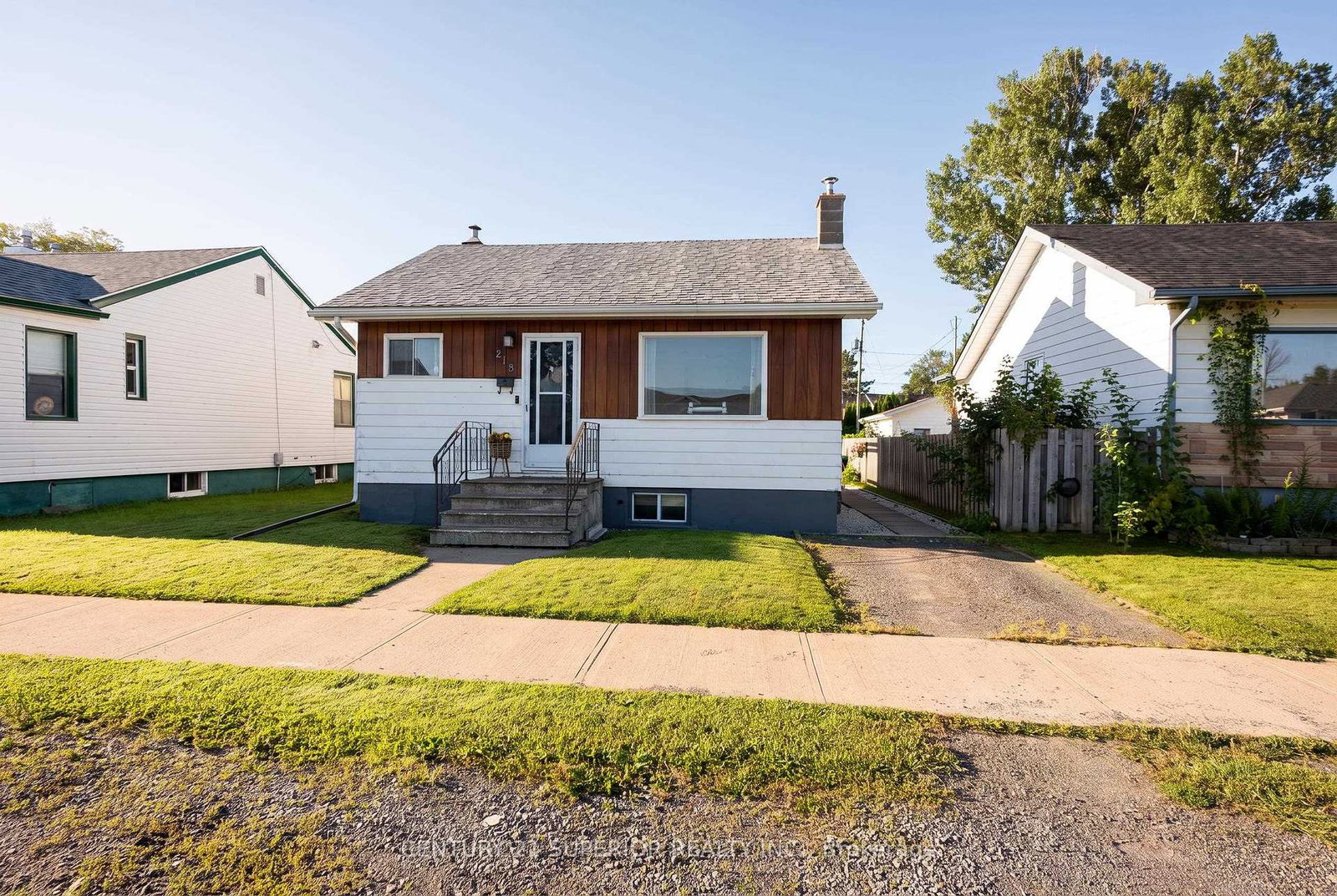 218-christina-street-e-thunder-bay-ontario-x13722692