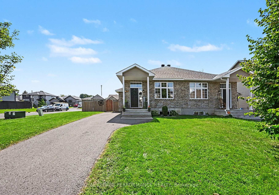 262-lourdes-avenue-cornwall-ontario-x13722742