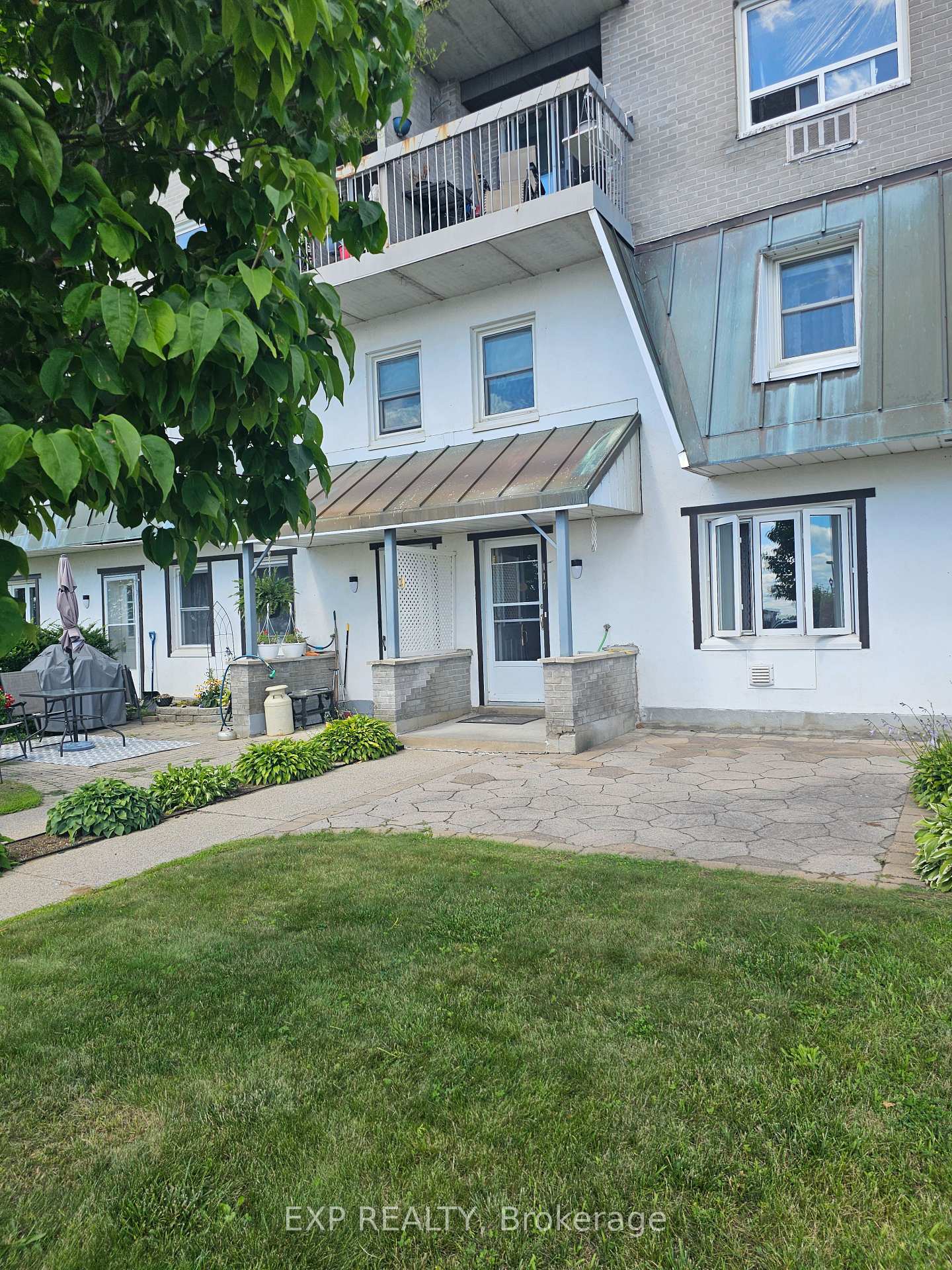 235-water-street-prescott-ontario-x13722924