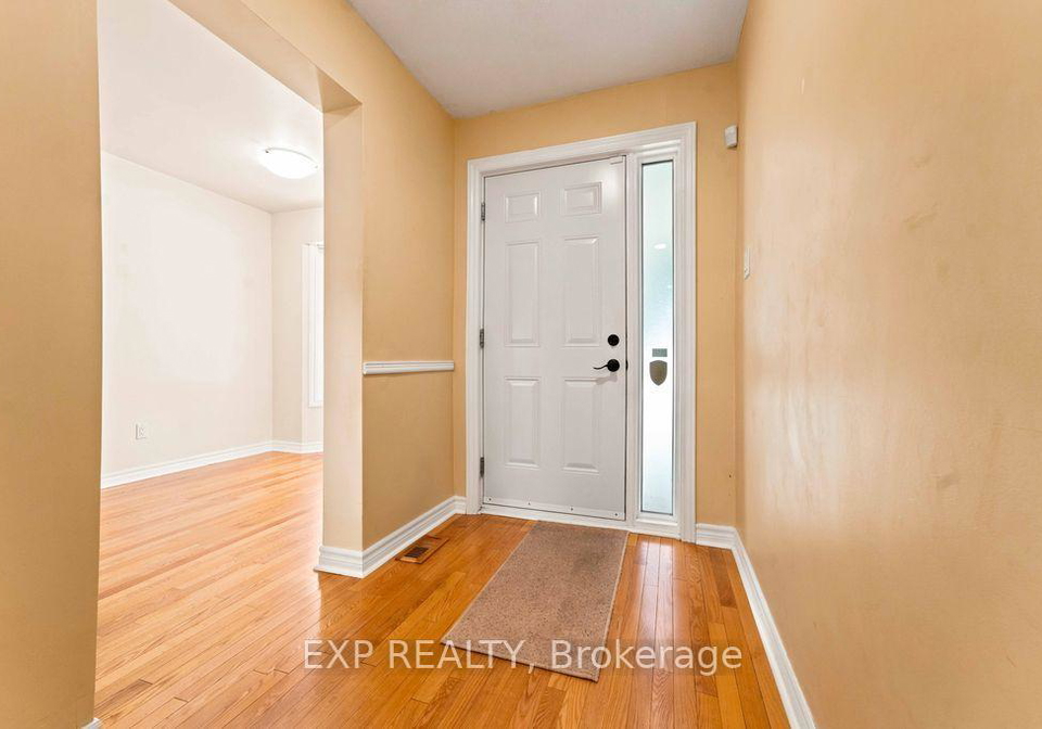 28-glenmoriston-avenue-kanata-ontario-x13723038