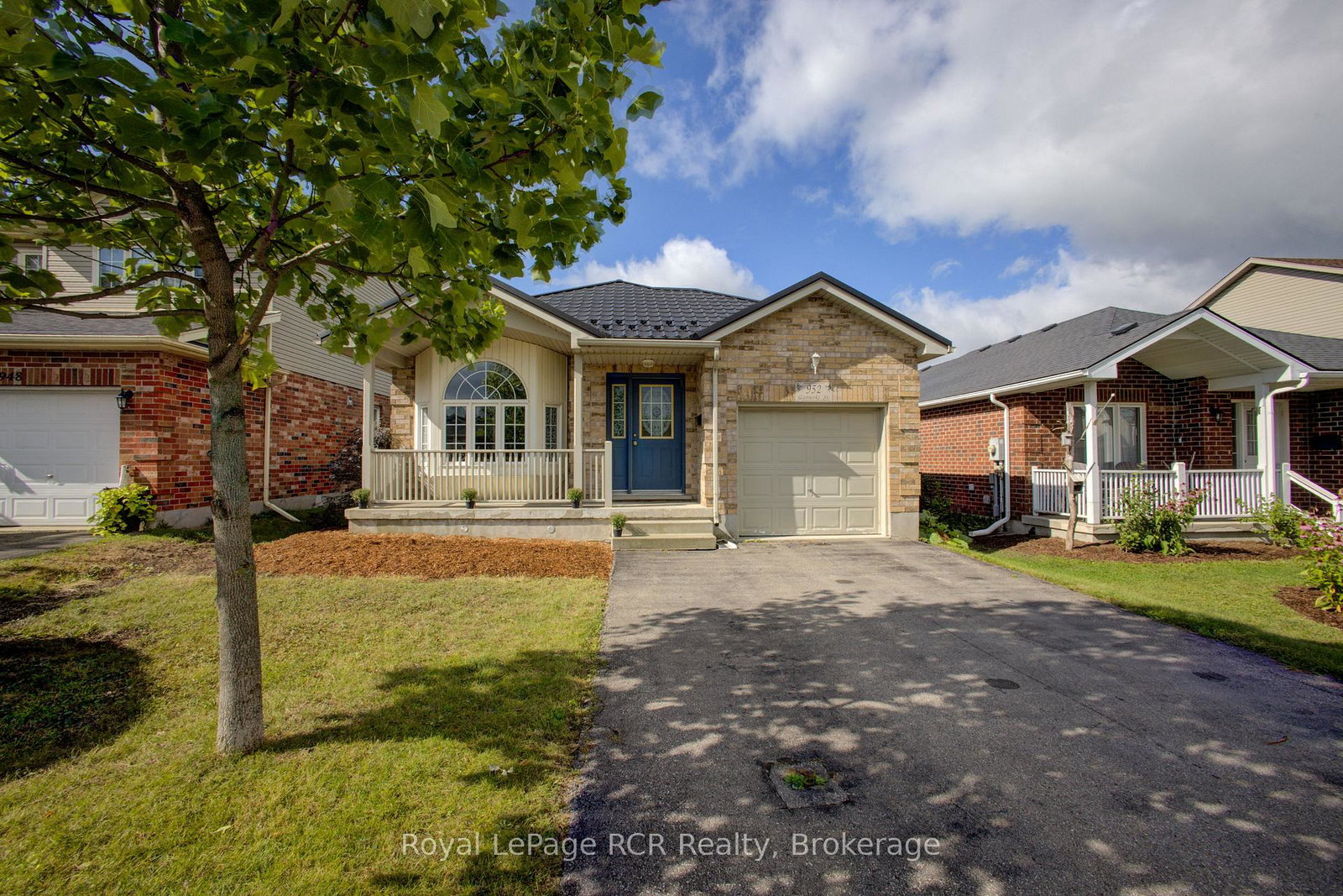 952-gzowski-street-centre-wellington-ontario-x13723162