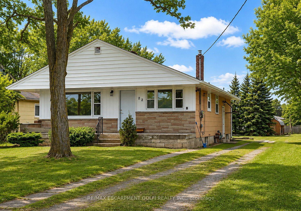 22-kelson-avenue-s-grimsby-ontario-x13723188
