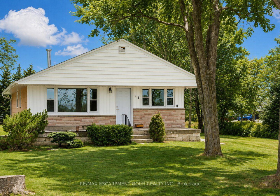 22-kelson-avenue-s-grimsby-ontario-x13723188