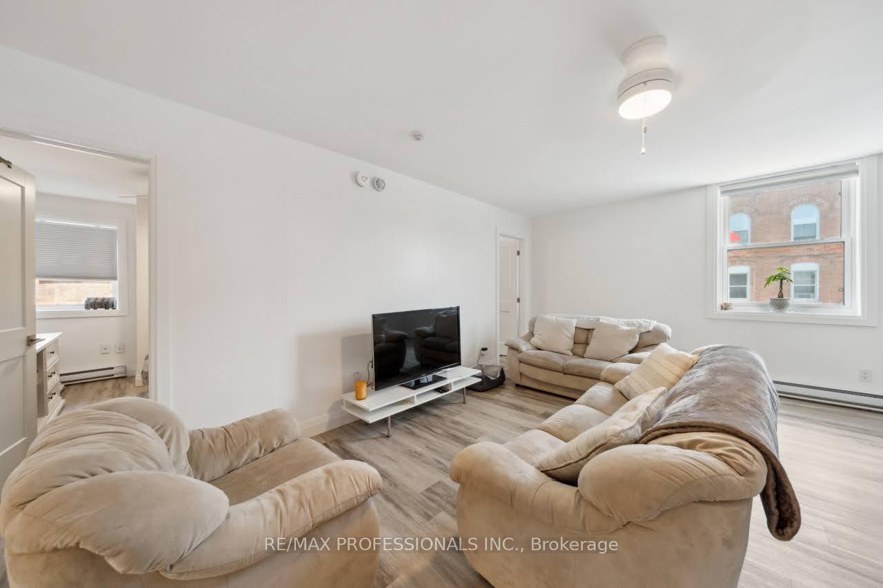 14-manitoba-street-bracebridge-ontario-x13723232