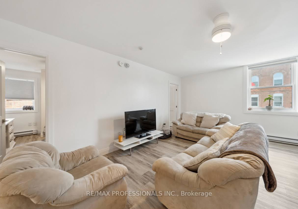 14-manitoba-street-bracebridge-ontario-x13723232