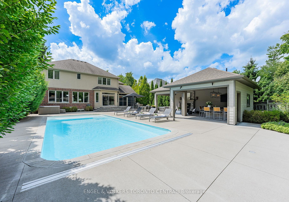640-chesapeake-drive-waterloo-ontario-x13723240