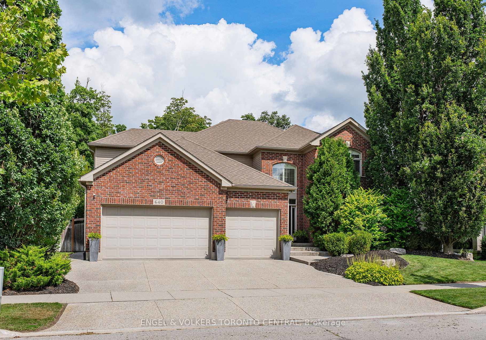 640-chesapeake-drive-waterloo-ontario-x13723240