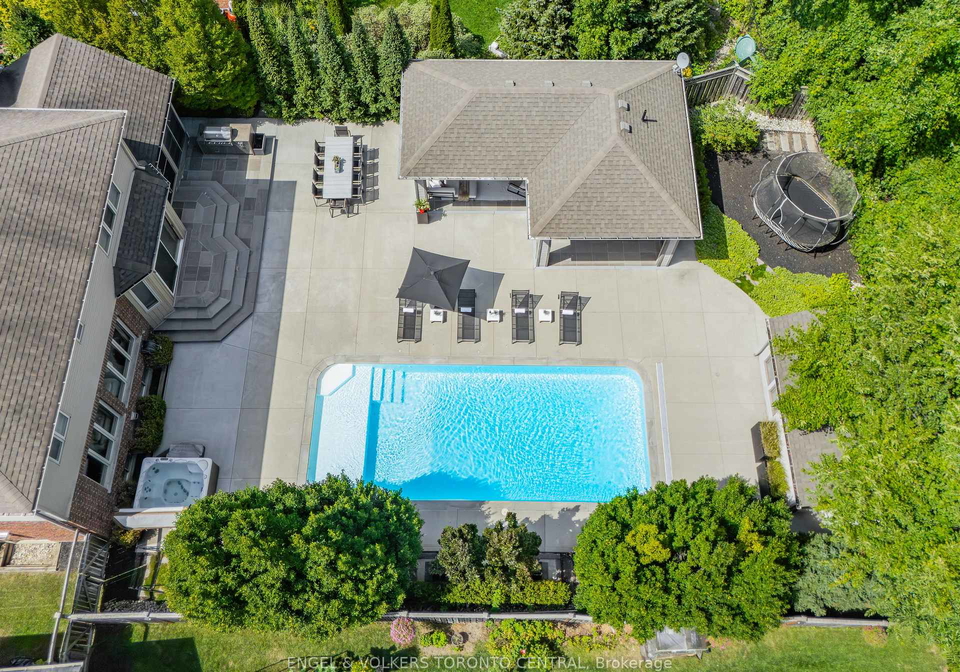 640-chesapeake-drive-waterloo-ontario-x13723240