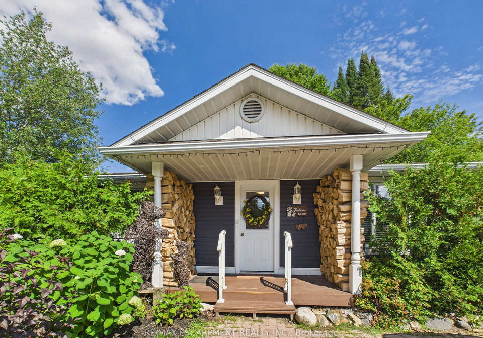 25-wellington-street-bracebridge-ontario-x13723246
